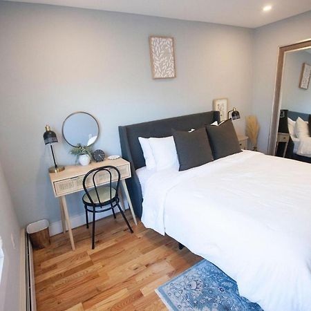 Alafia- Cozy Jfk Area Home - This Property Is A Hosted Property Meaning The Host Live On Site New York Bagian luar foto