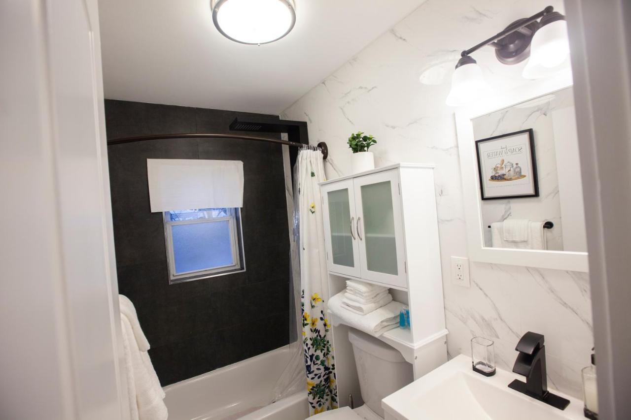 Alafia- Cozy Jfk Area Home - This Property Is A Hosted Property Meaning The Host Live On Site New York Bagian luar foto
